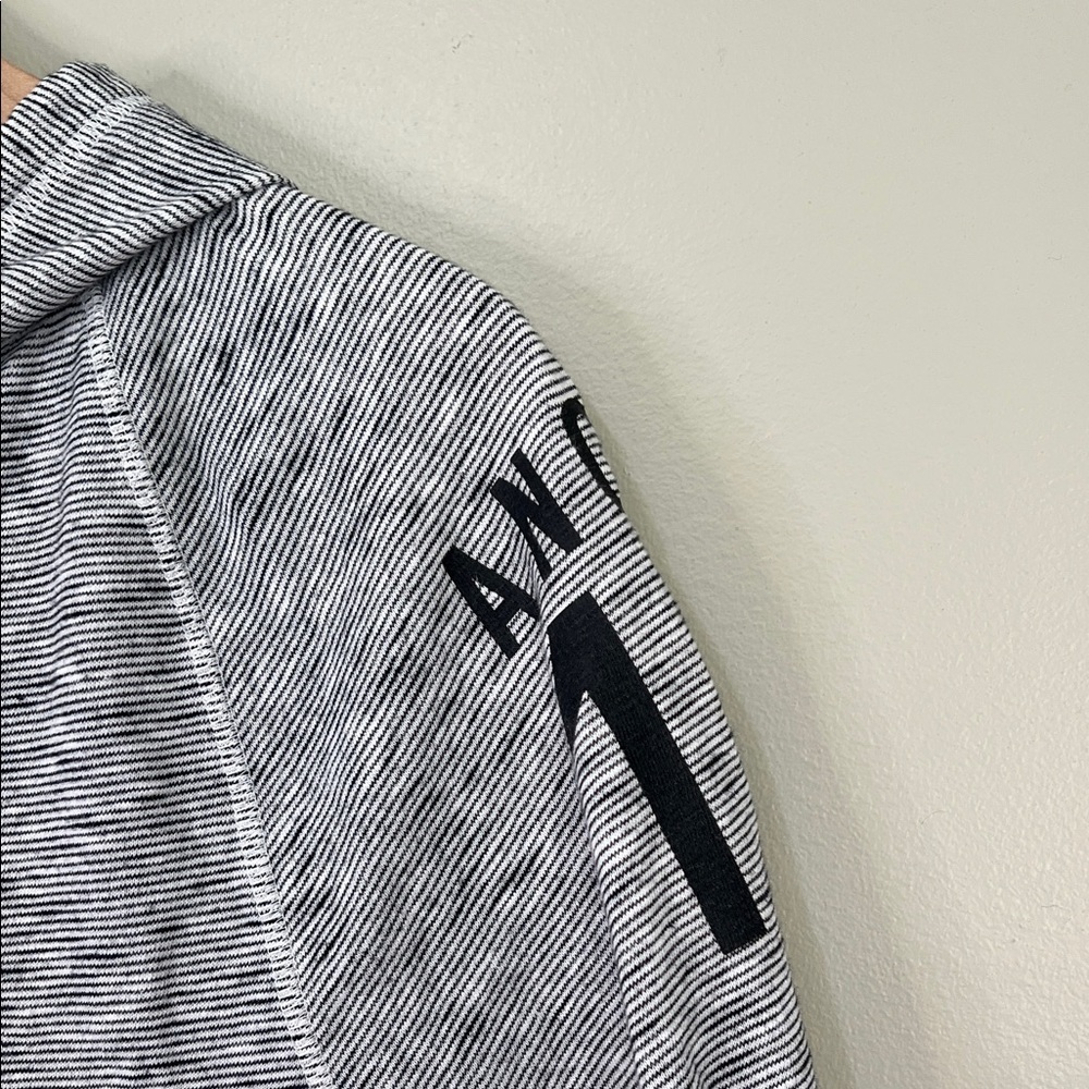 Victoria Secret Angel Gray Zip-Up Hoodie Womens Small / P Cropped - Picture 4 of 8